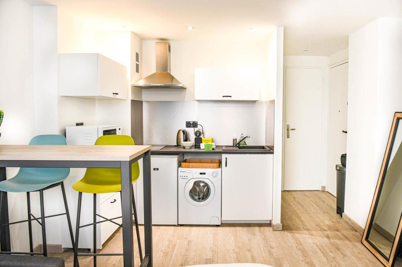 Studio Sur Le Vieux-Port Ideal Pour 2 Personnes Apartment Marseille Exterior photo